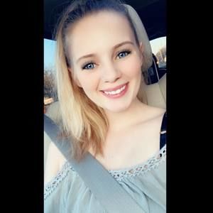 Meet your Posher, Lorinda